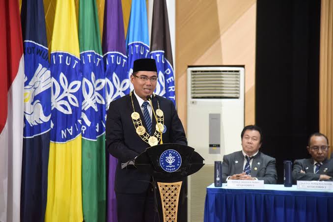 Rektor IPB University Dr Alim Setiawan Slamet Dilantik sebagai Wakil Menteri Pertanian RI
